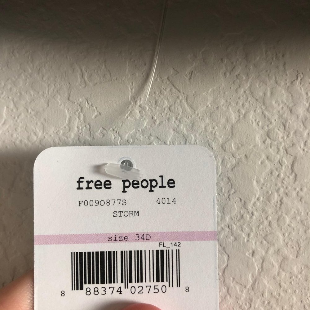 NWT Free People Lace Underwire Triangle Bra Storm - Picture 6 of 6